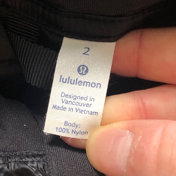 Lululemon Down For A Run Vest II Womens Black Inkwell Puffer Vest Size 2 - Picture 7 of 10